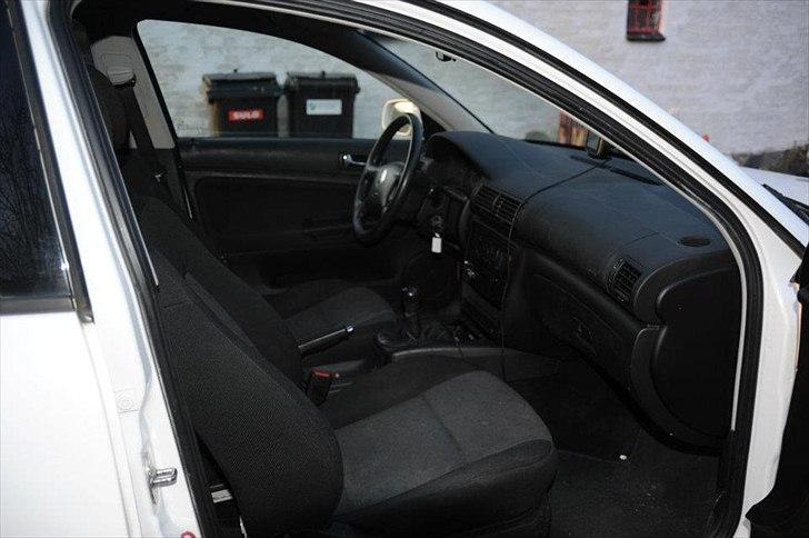 VW passat 1.6 St car billede 6