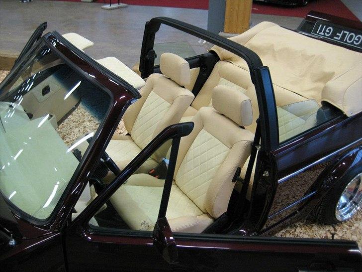 VW Golf 1 Cabriolet LowRider - Elmia 2012 billede 9