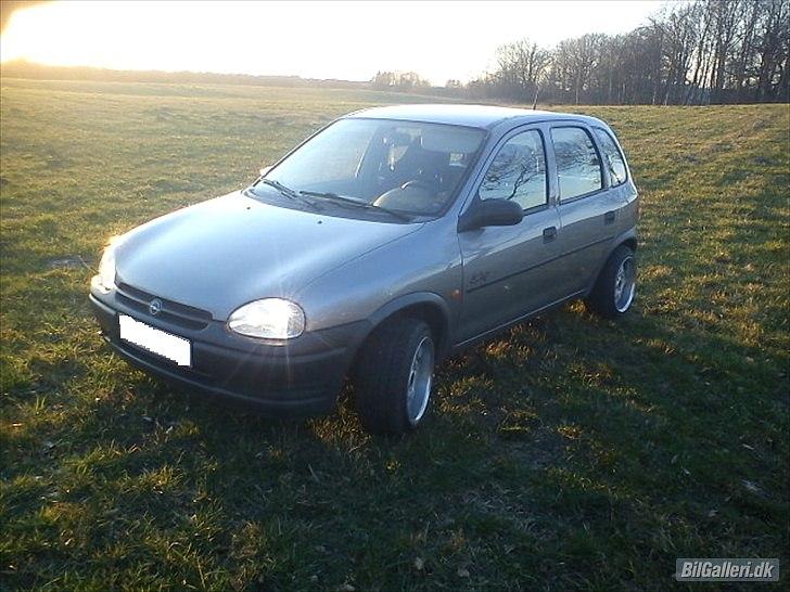 Opel Corsa B billede 2