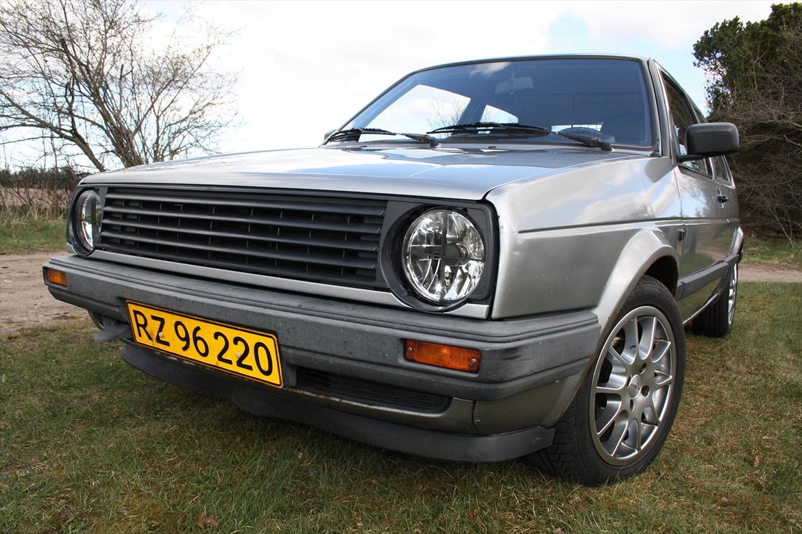 VW Golf 2 CL 1,6 TD - Da den stadig havde standard frontblink billede 12