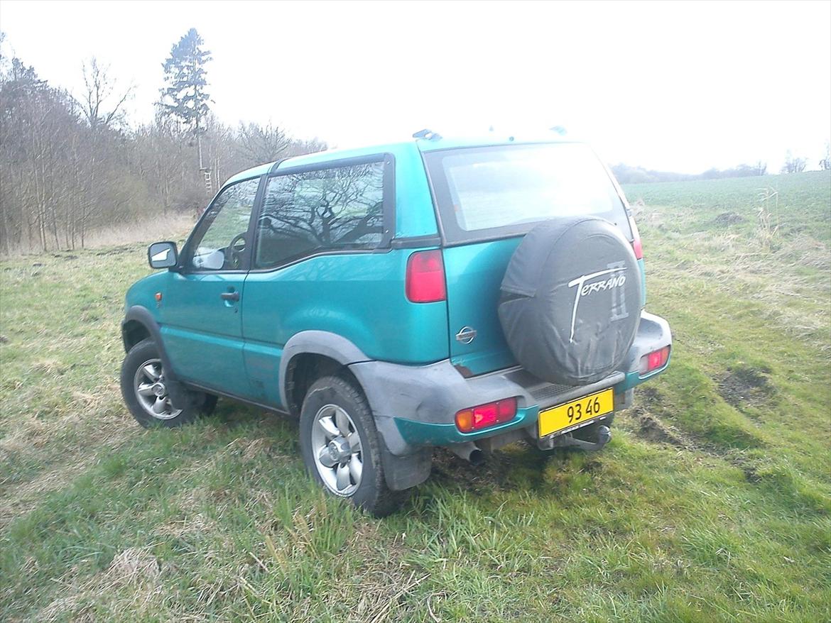 Nissan Terrano 2 billede 3