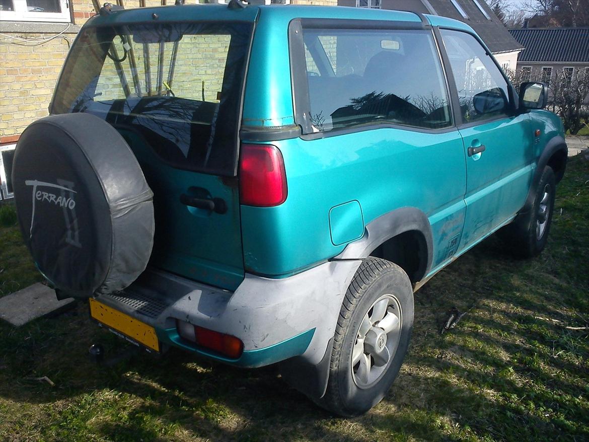 Nissan Terrano 2 billede 9