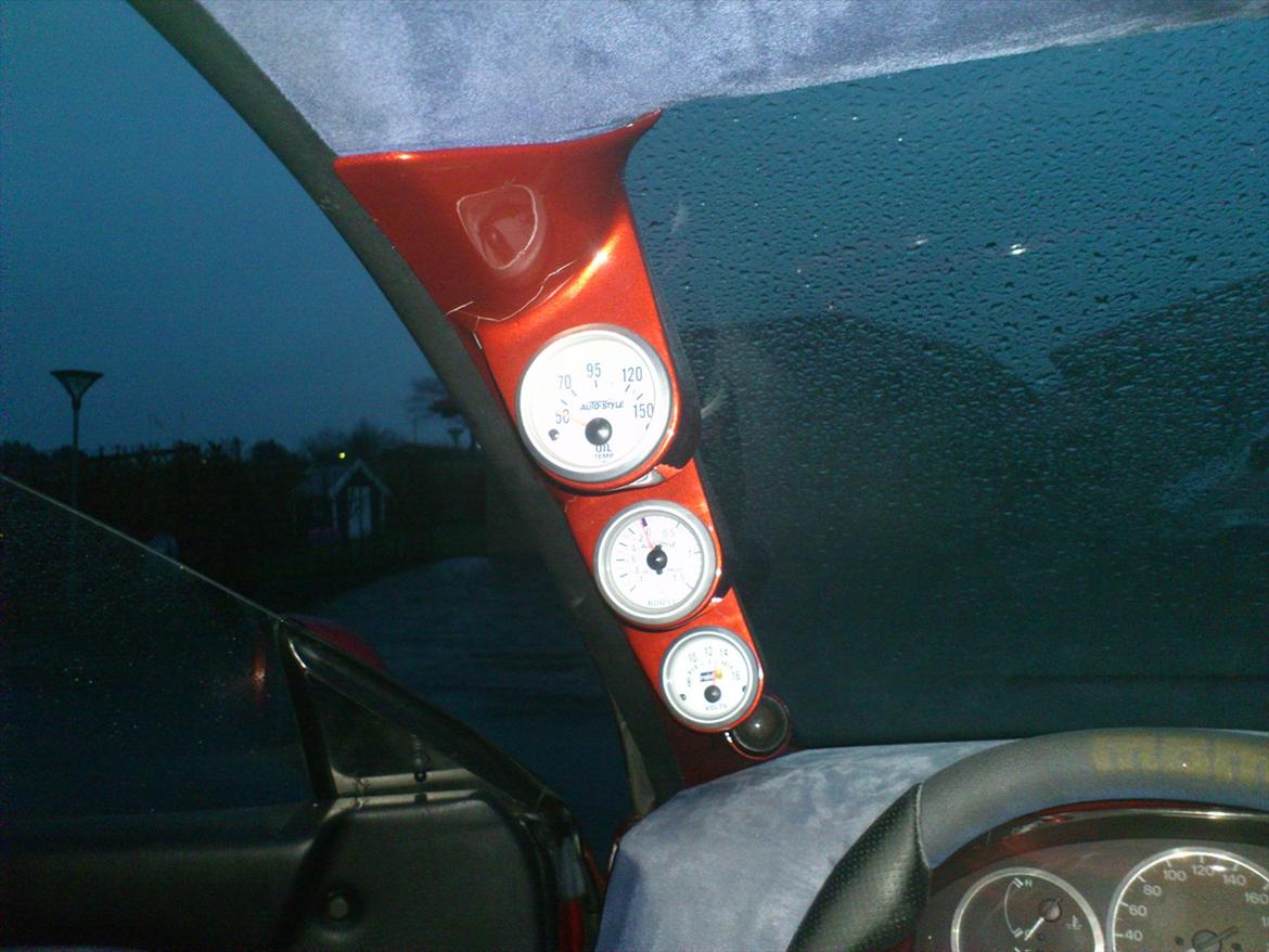 Mazda 323f billede 6