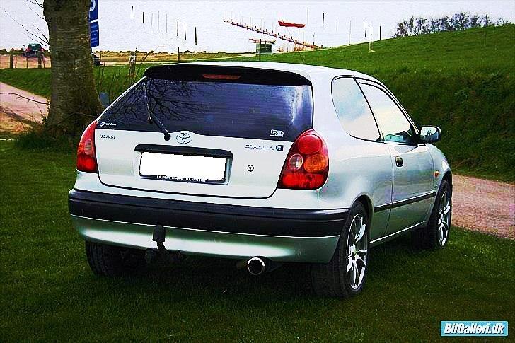 Toyota corolla e11 billede 4