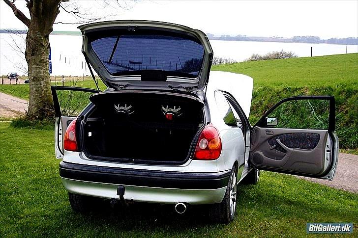 Toyota corolla e11 billede 10