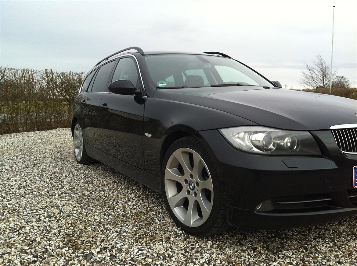 BMW 330d billede 2
