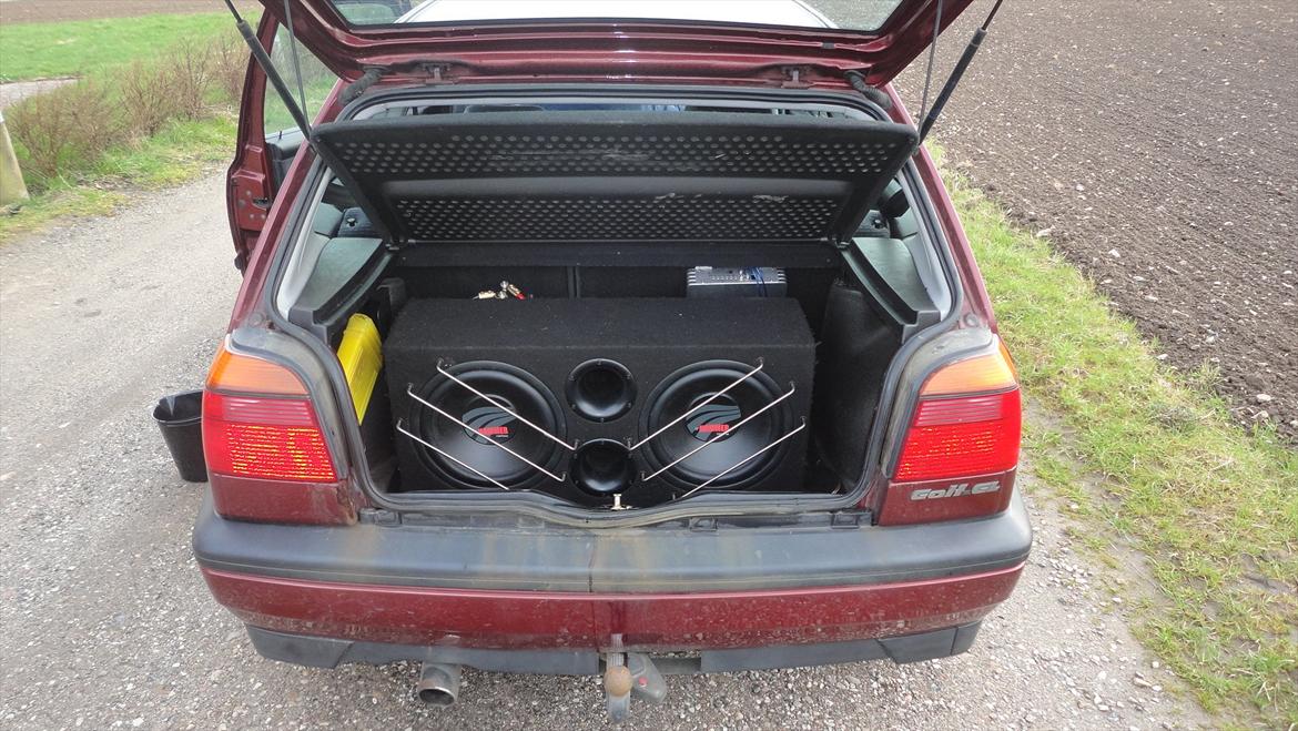 VW Golf 3 1,8 Gl (solgt!) billede 2