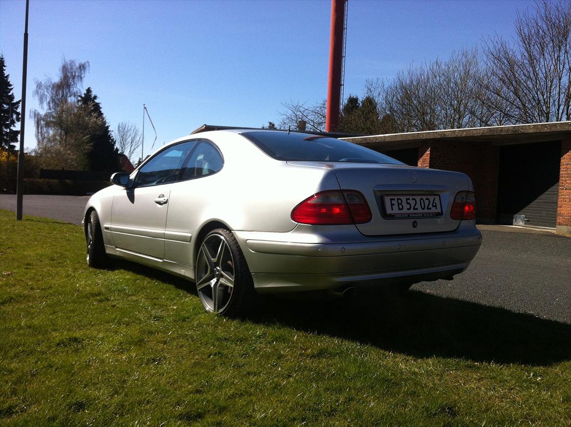 Mercedes Benz CLK 320 Avantgarde billede 17