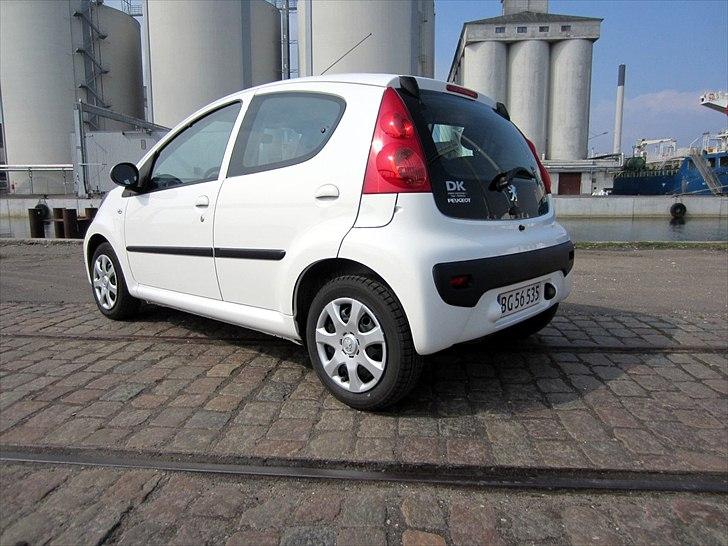 Peugeot 107 - Bagende.. billede 3