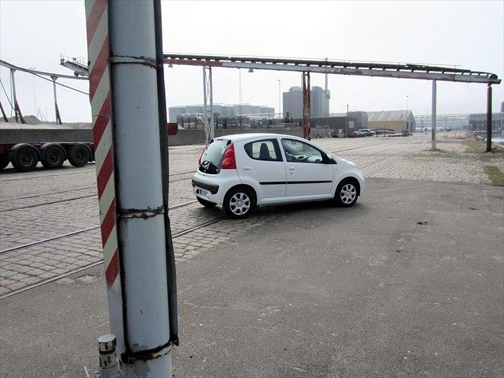 Peugeot 107 - En tur på havnen.. billede 5