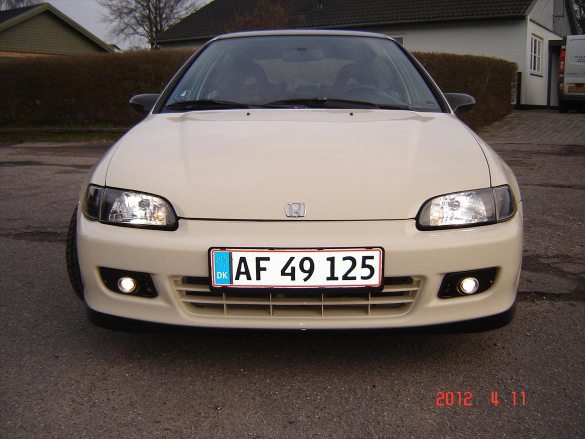 Honda Civic - Nye tågelygter
Nyt frontskørt
Nye sorte forlygter billede 9