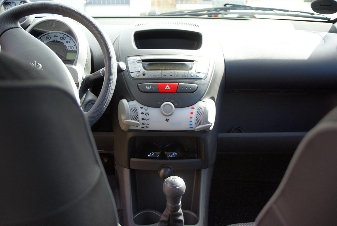 Peugeot 107 Active SP3 1.0 5D billede 17