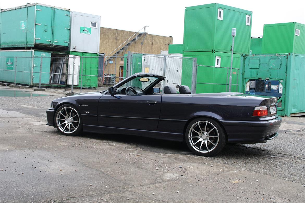 BMW 320i cabriolet solgt.. billede 4