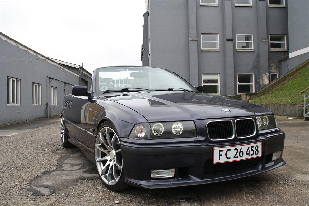 BMW 320i cabriolet solgt.. billede 17