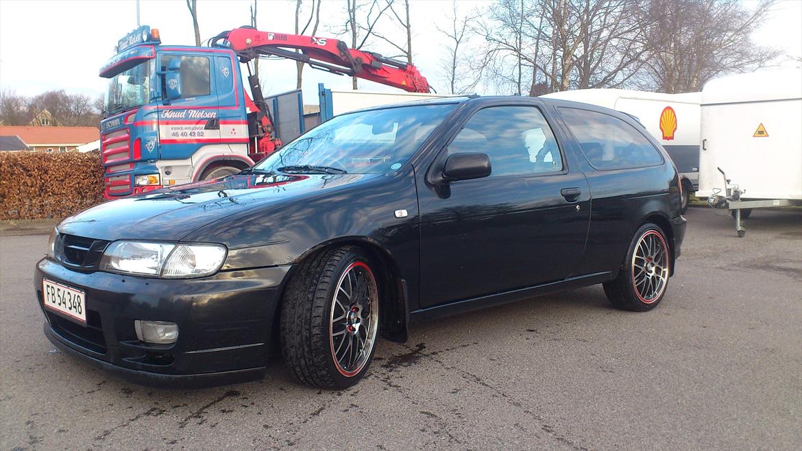 Nissan Almera SRX/GTI billede 1