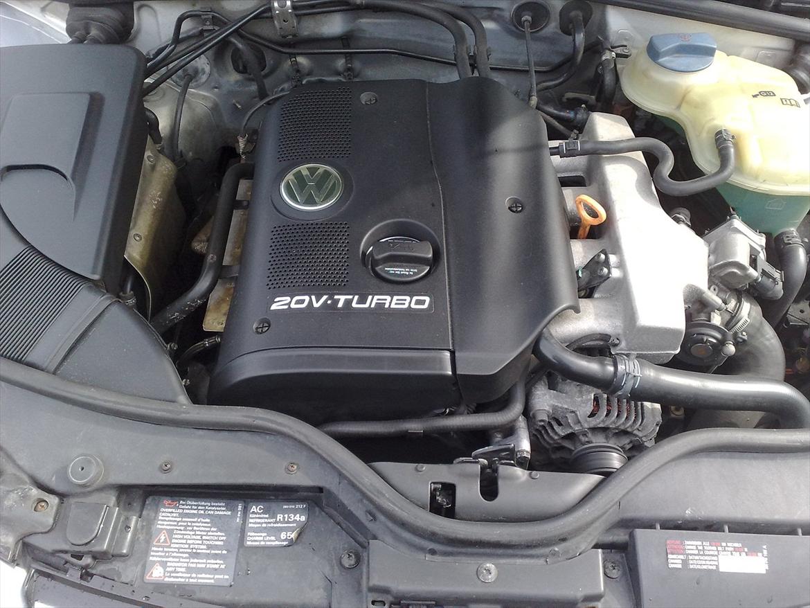 VW Passat 1,8 Turbo HIGHLINE billede 19