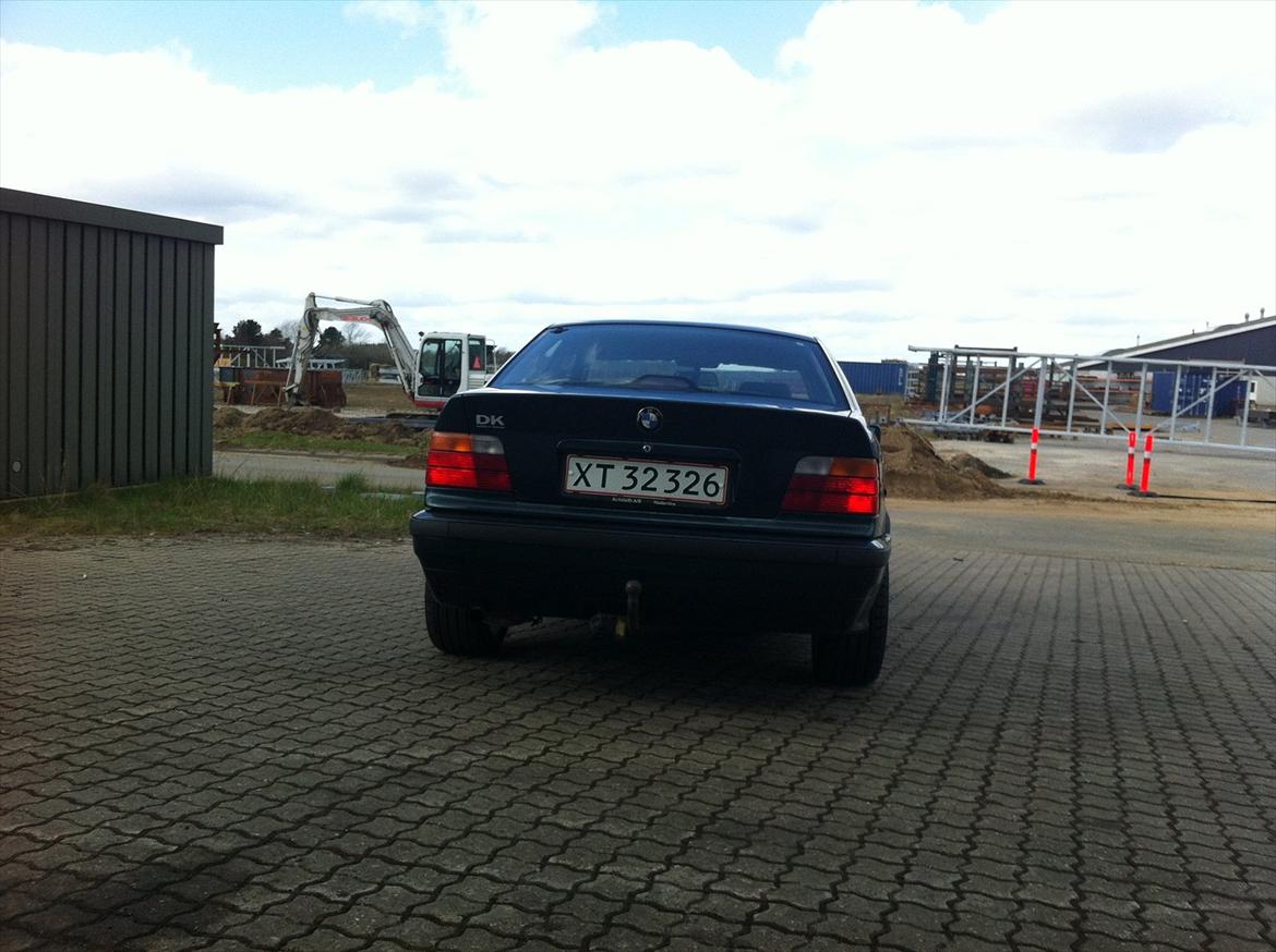 BMW E36 316i 4 dørs #solgt# billede 5