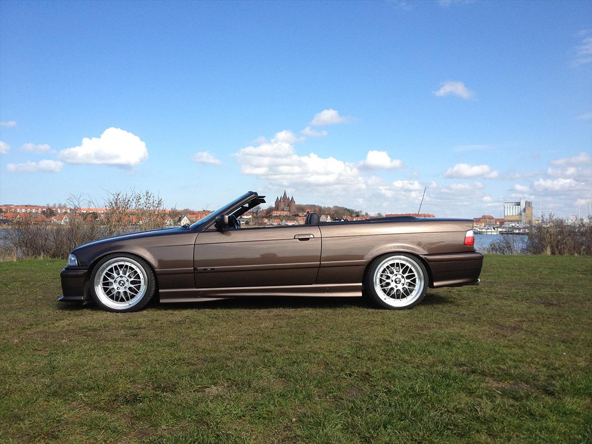 BMW 325i Cabriolet  billede 18