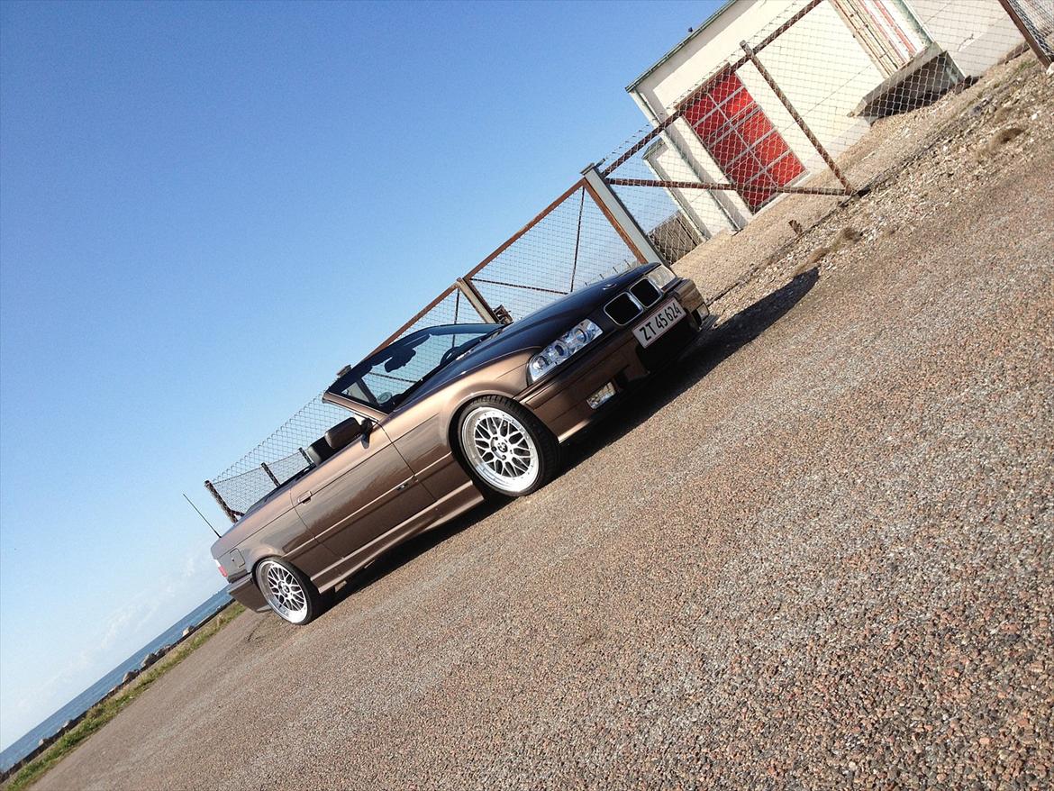 BMW 325i Cabriolet  billede 20