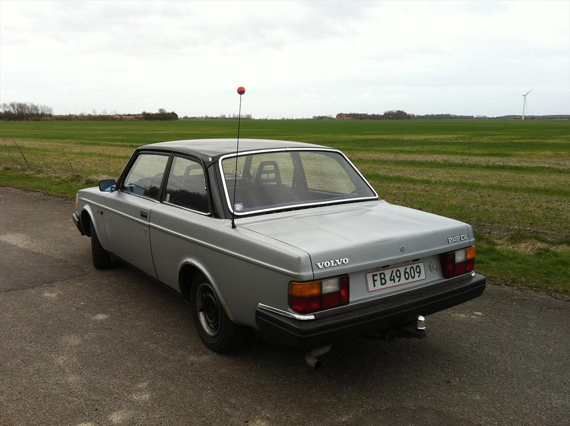 Volvo 242 DL 2.1 billede 3