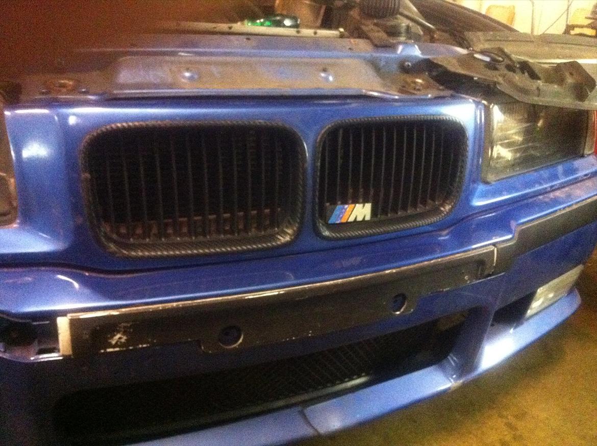 BMW 318is coupe - det blev da laekkert  billede 6