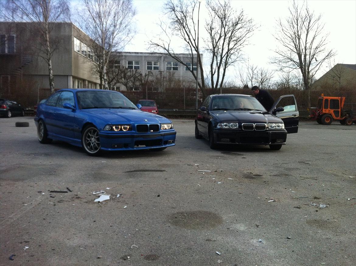 BMW 318is coupe - min kammerats 20'er som vi ogsaa lige blev faerdige med billede 11