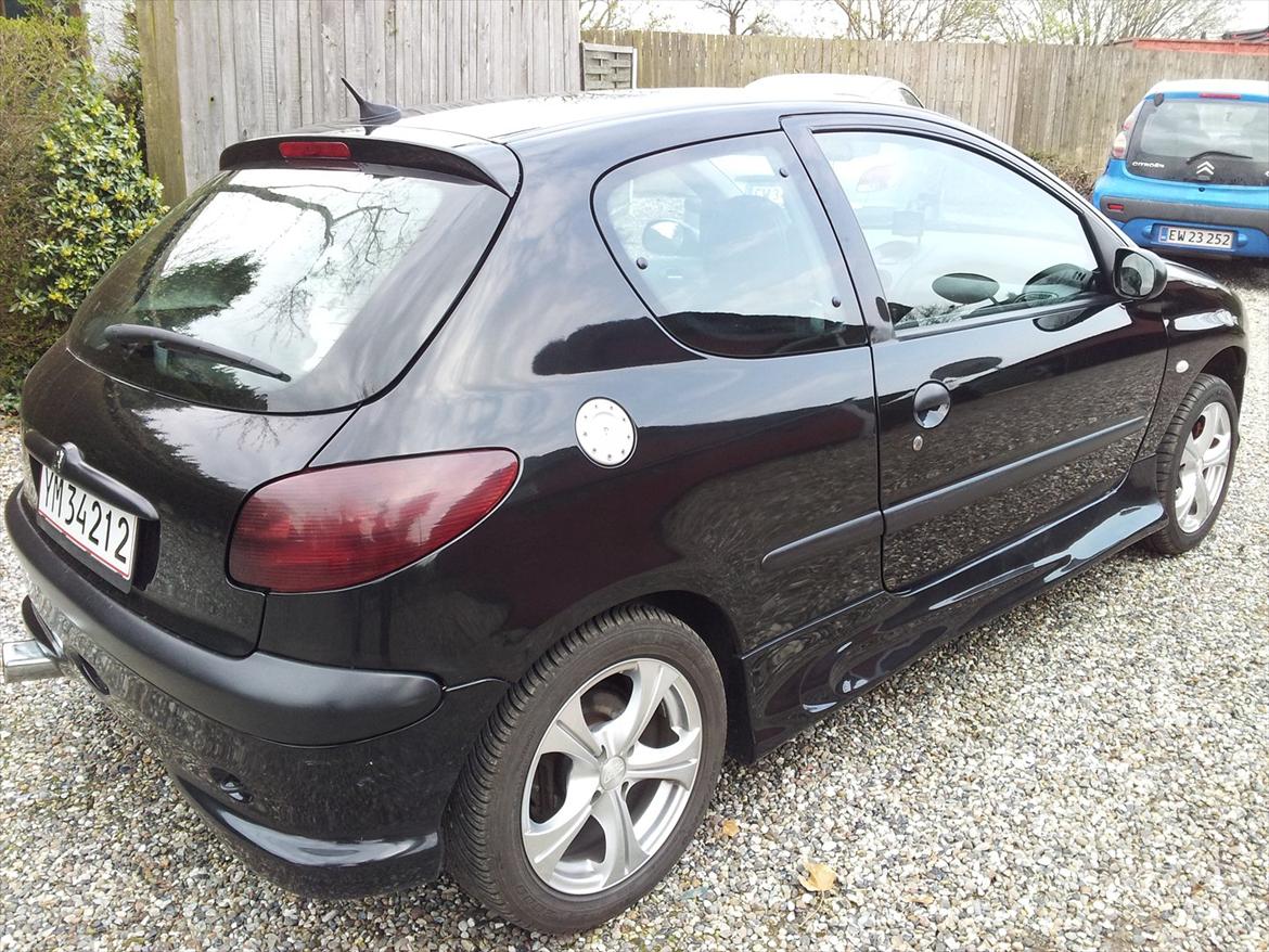 Peugeot 206 1,6 Sport billede 4