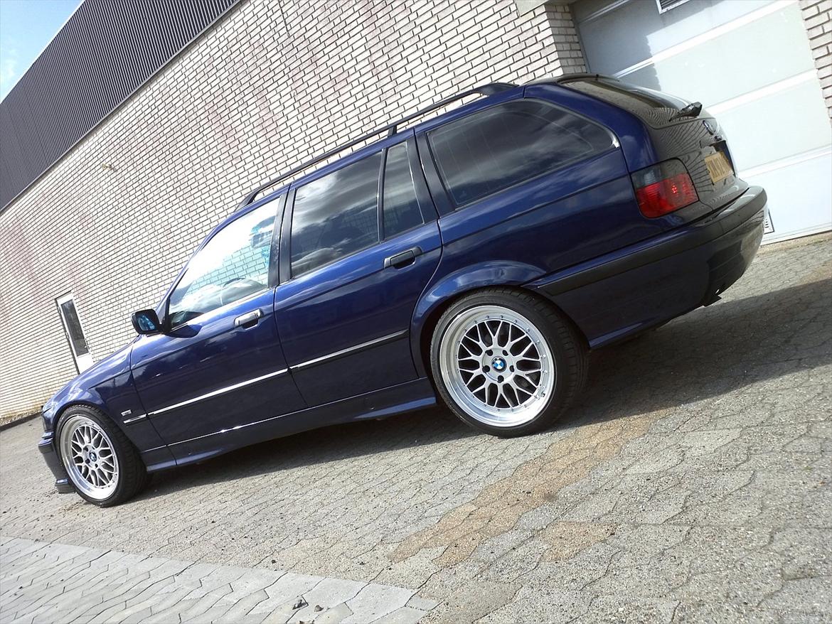 BMW 325tds billede 9