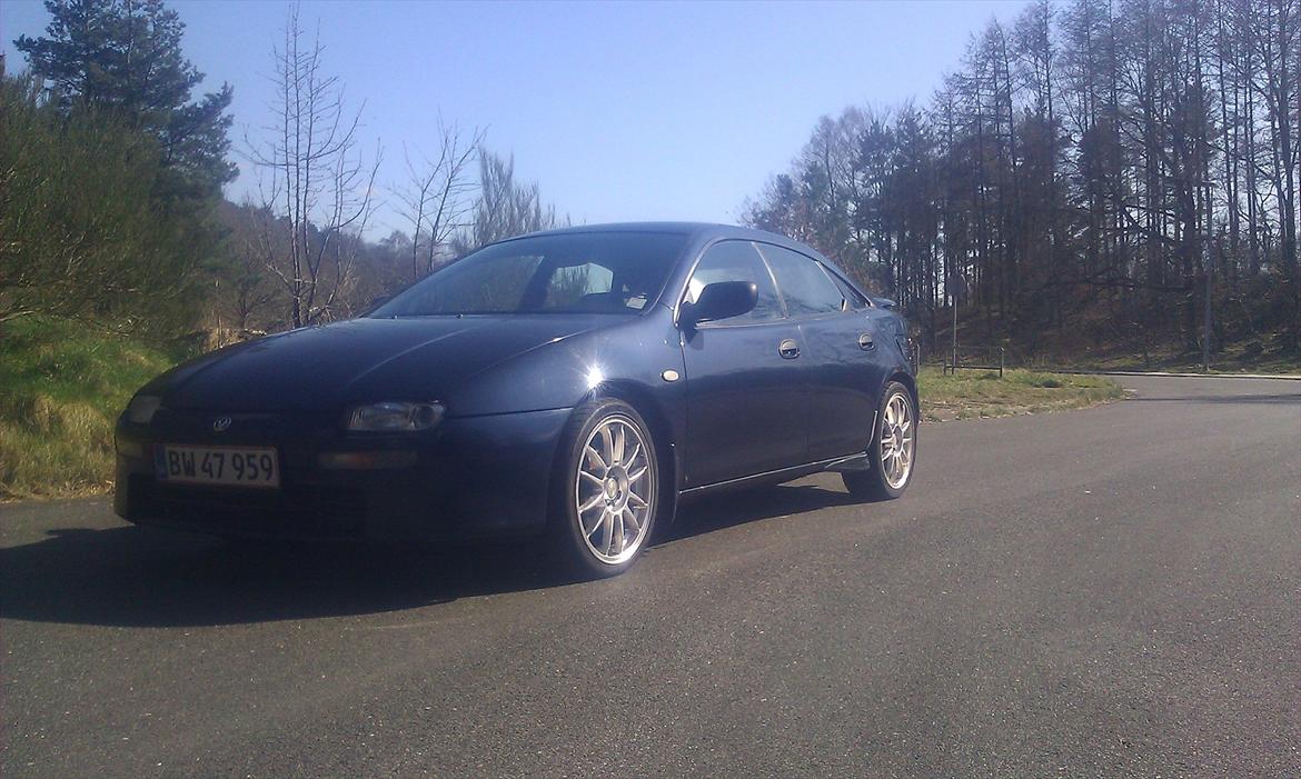 Mazda 323F BA 1,8L billede 9