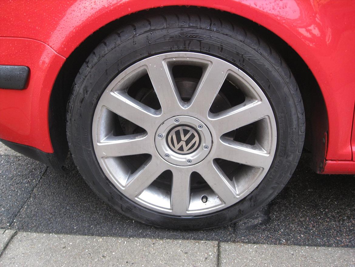 VW En våd - Golf 4 1.8 20v - SOLGT - Fælgen - Golf 4 - 1.8 20v  billede 9