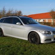 BMW 330d