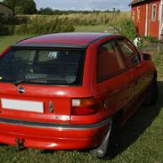 Opel Astra F 1.6i SE