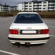 Audi 80
