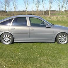 Opel Vectra B 2.0