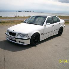 BMW e36 320i/323i <byttet til e30>