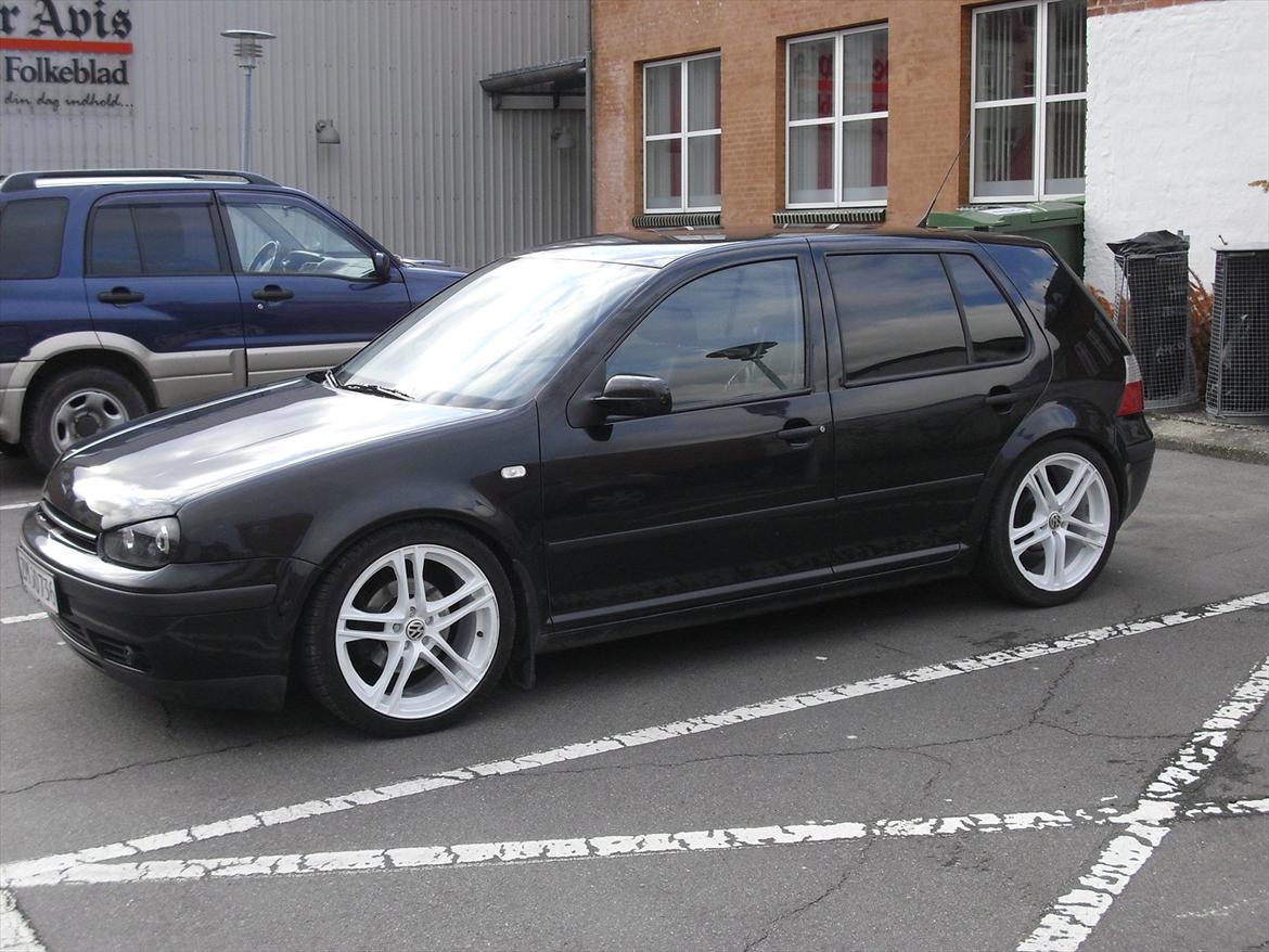 VW Golf 4 billede 2