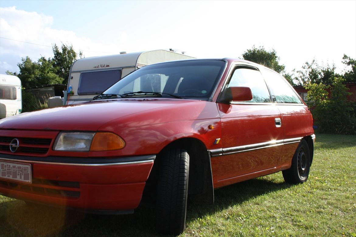 Opel Astra F 1.6i SE billede 6