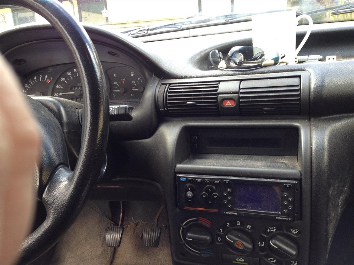 Opel Astra F 1.6i SE billede 12