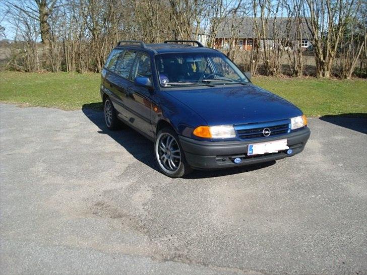 Opel astra f st car morfar udgave billede 1