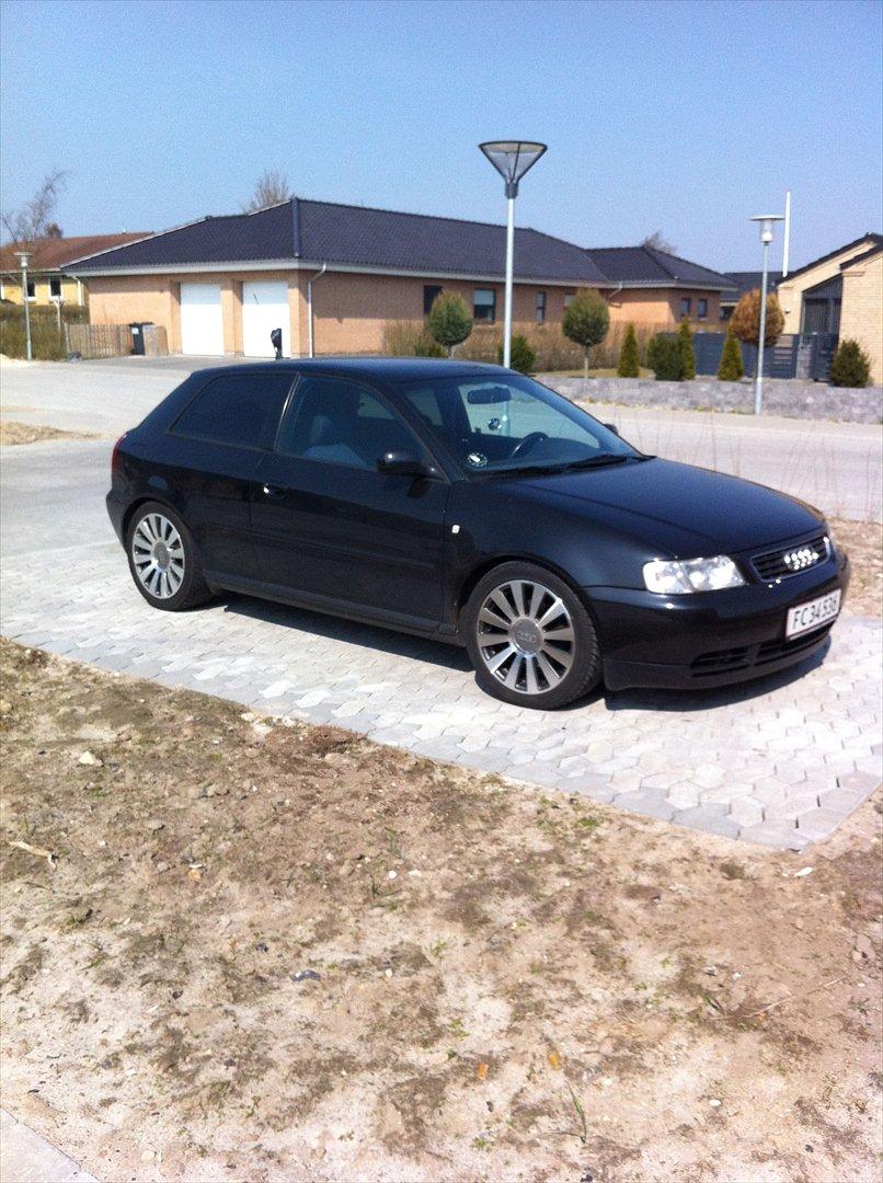 Audi A3 180 Ambiente billede 1