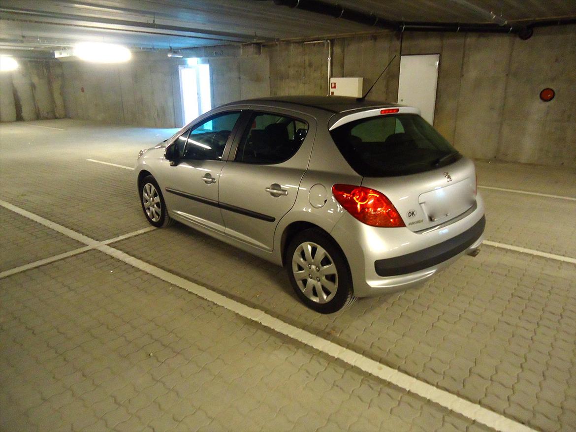 Peugeot 207 1.6 S16 billede 2