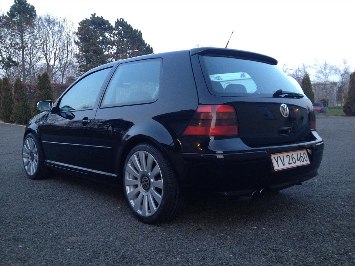 VW Golf 4 2.0L billede 1