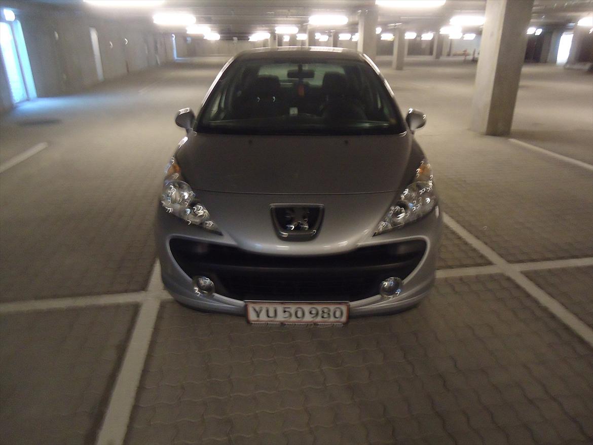 Peugeot 207 1.6 S16 billede 9