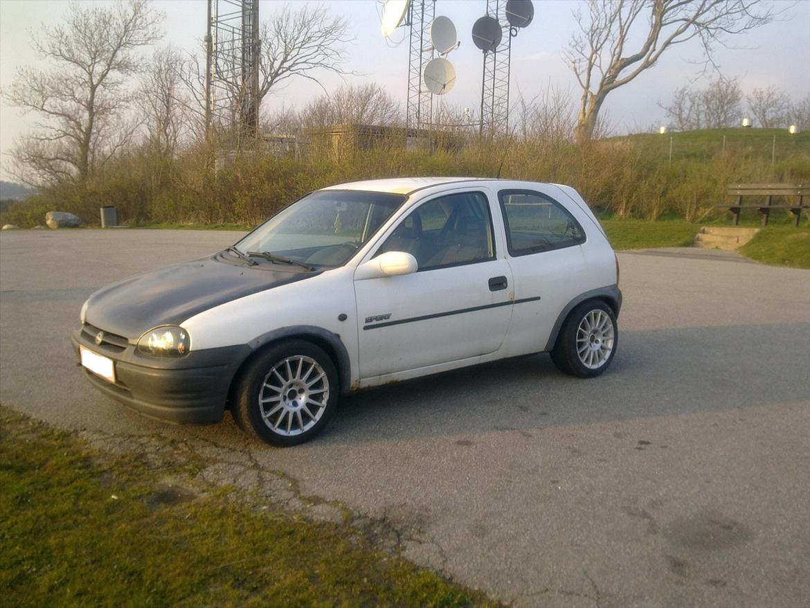 Opel corsa B 16v billede 5