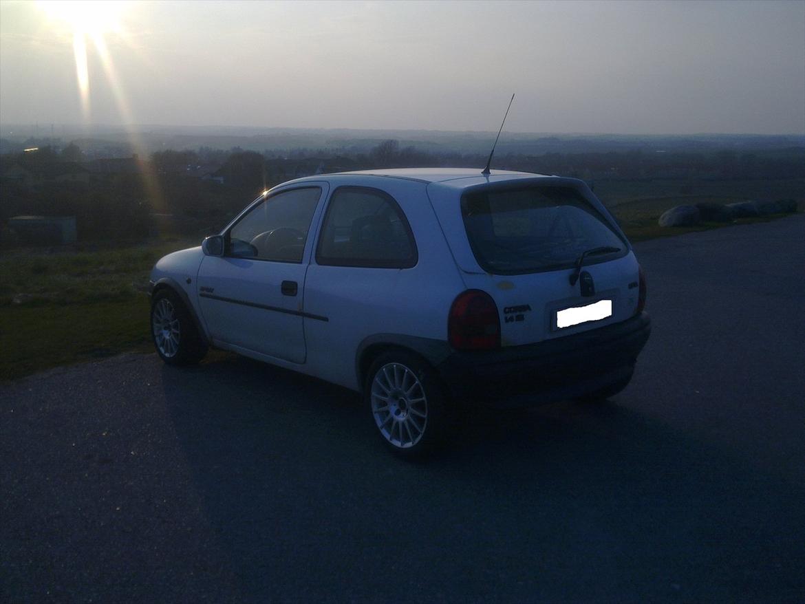 Opel corsa B 16v billede 7