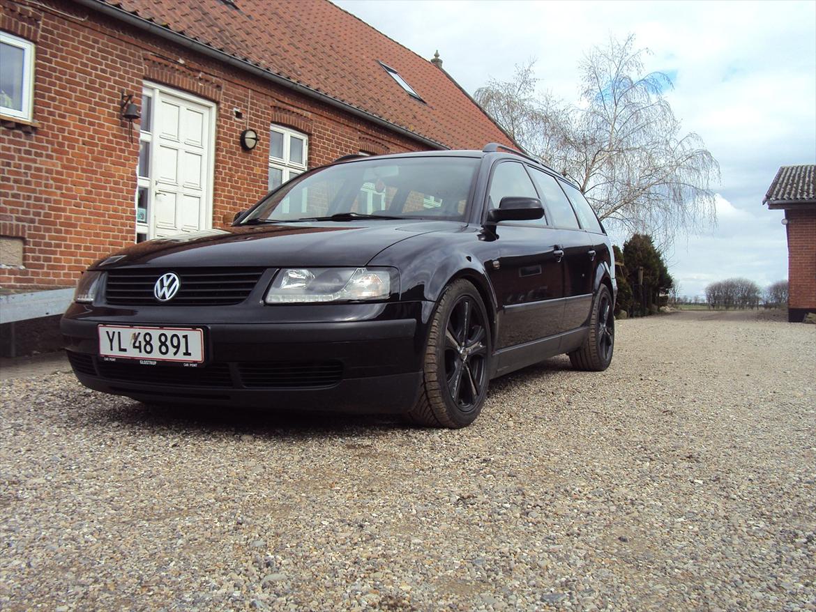 VW Passat (Totalskadet) billede 9