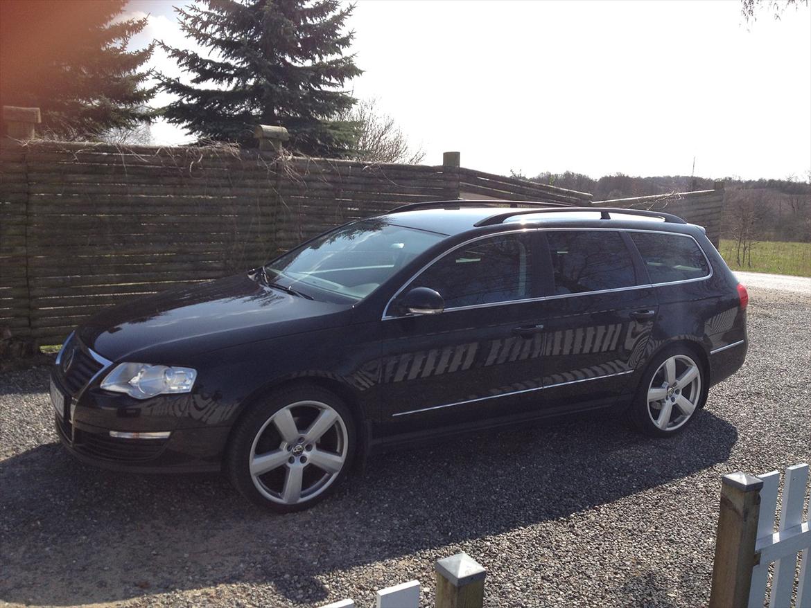 VW Passat Variant SOLGT billede 1