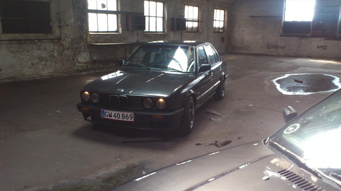 BMW e30 320i billede 5