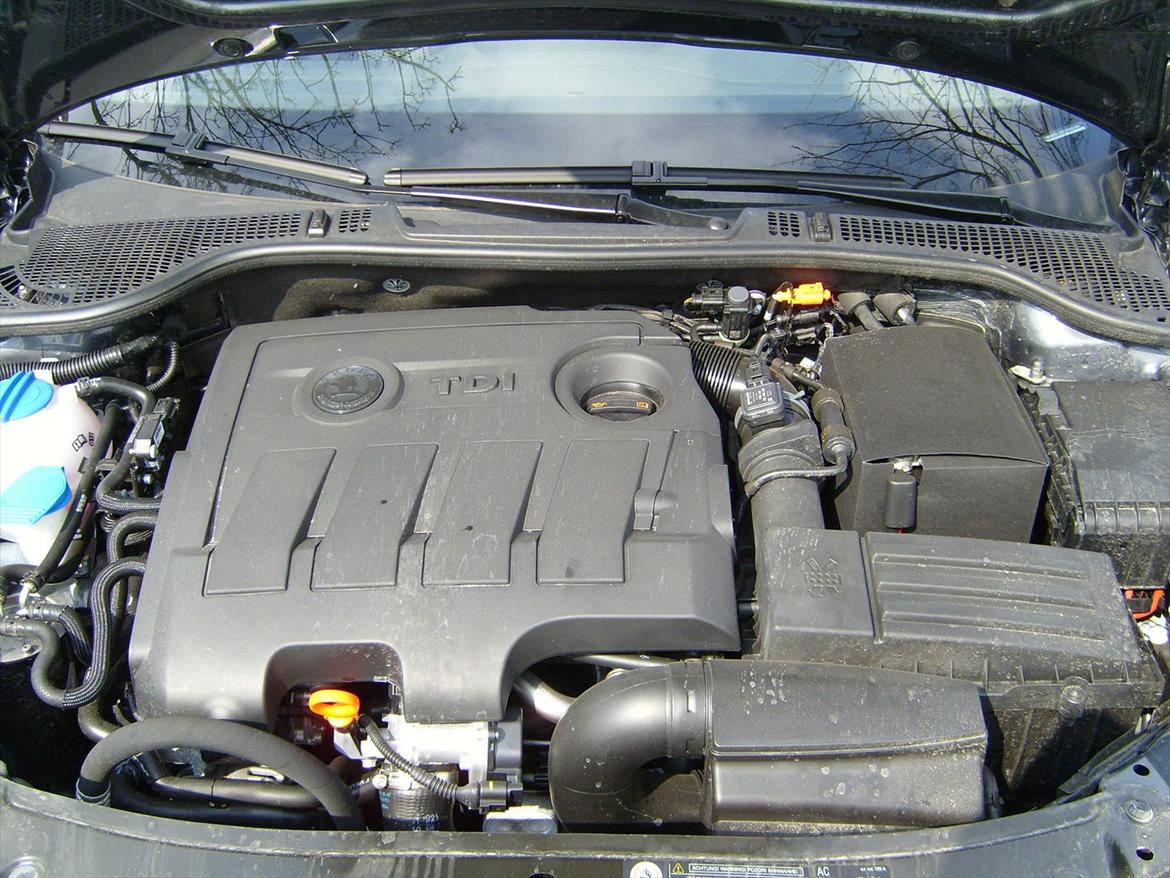 Skoda Octavia 1,6 TDi cr. Combi Ambition billede 12