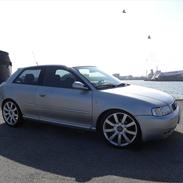 Audi A3 1.8T Ambiente